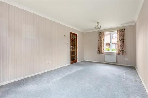 14 Bepton Down, Petersfield, GU31 4PR