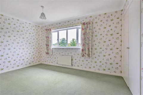 14 Bepton Down, Petersfield, GU31 4PR