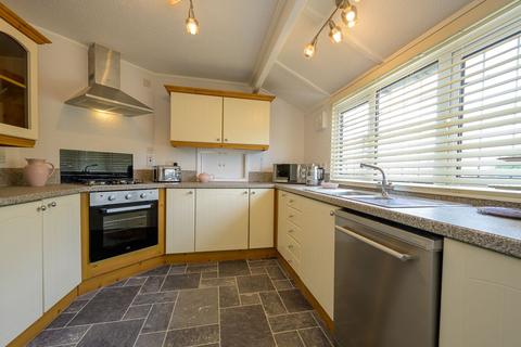 2 bedroom park home for sale - 42  Yew Tree Park, Peterstow, Ross-on-Wye