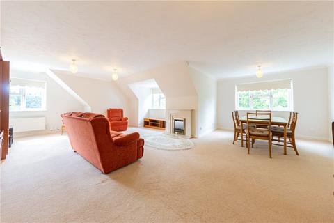 2 bedroom flat for sale - Gerard Court, Hitherfield Lane, Harpenden, Hertfordshire