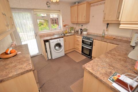 3 bedroom bungalow for sale - Woburn Close, Wigston, Leicestershire