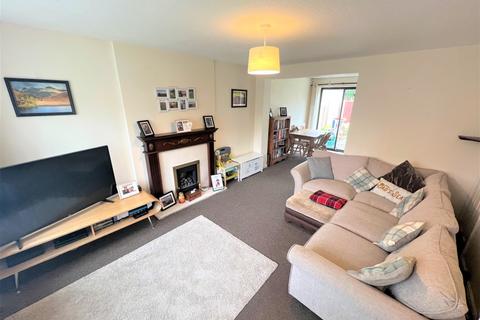 8 Dovedale Close, Ingol, Preston, PR2 3WR