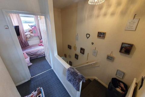 3 bedroom semi-detached house for sale - Disley Street, Sudden, Rochdale