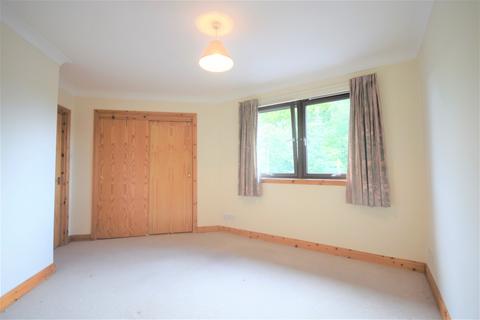3 bedroom apartment to rent, Manor Court, Blairgowrie, Perthshire, PH10 6JJ