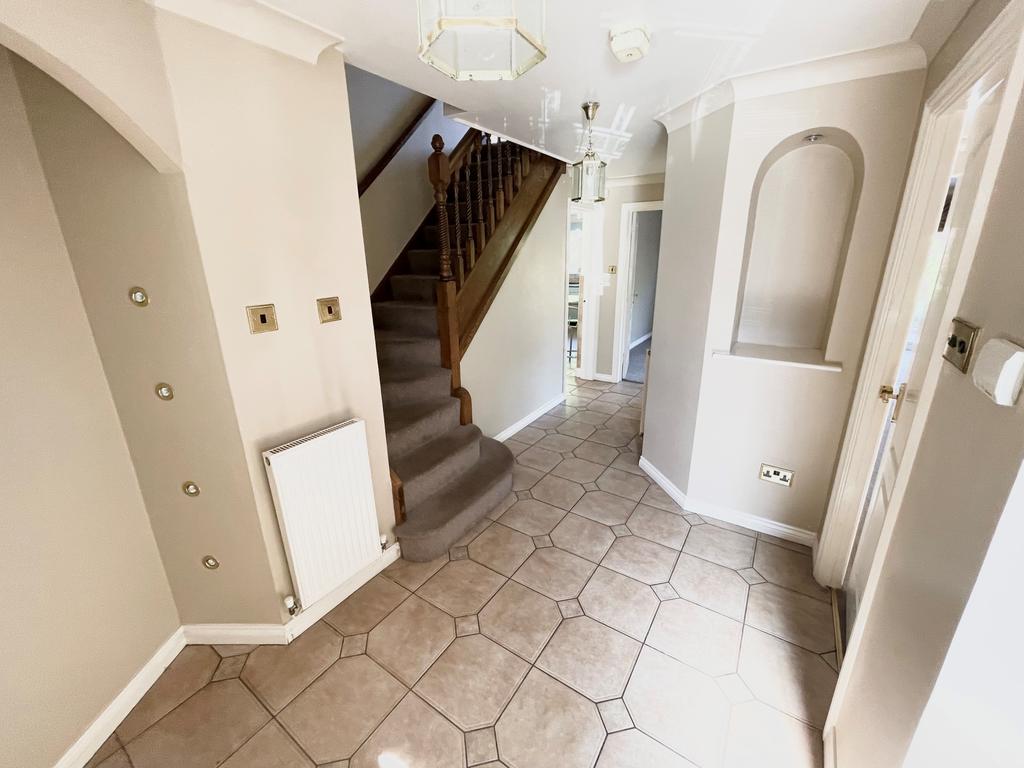 Kings Croft, Hednesford, Cannock, WS12 2GT 4 bed detached house £450,000