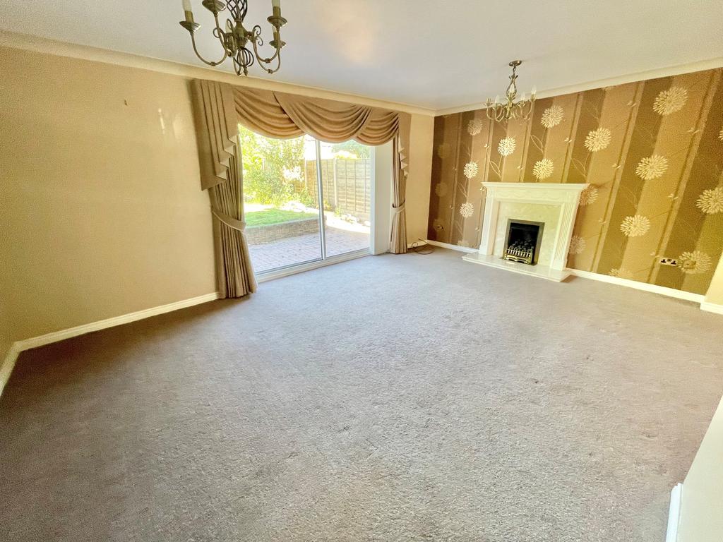 Kings Croft, Hednesford, Cannock, WS12 2GT 4 bed detached house £450,000