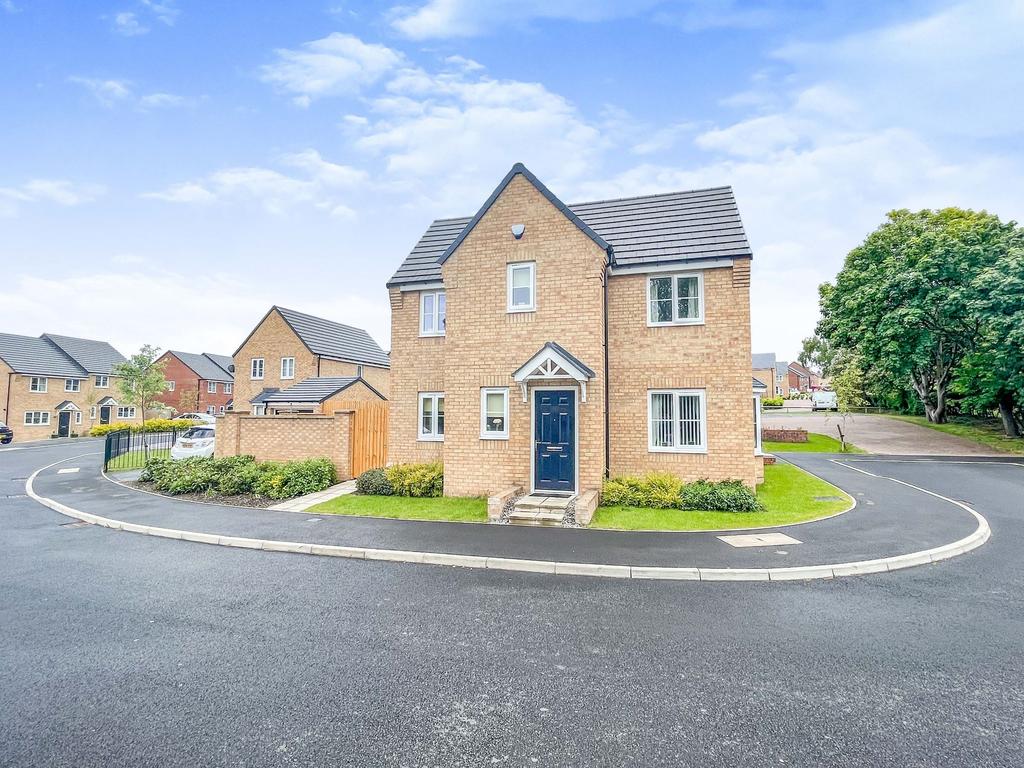 Danesly Close, Peterlee, Durham, SR8 5AG 3 bed detached house for sale