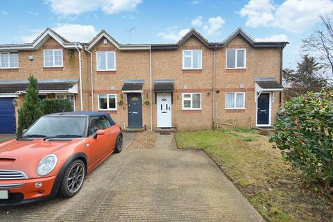 2 bedroom terraced house to rent, Lowestoft Drive, Slough, Berkshire, SL1