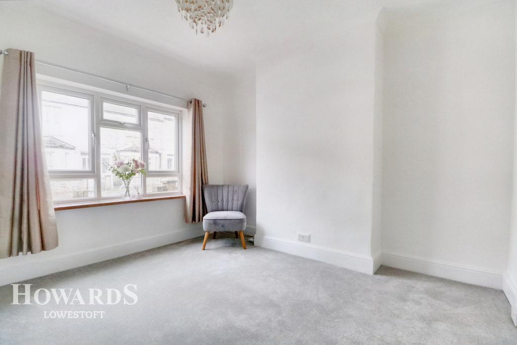 John Street, Lowestoft 3 bed terraced house £180,000