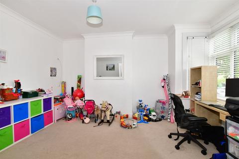 1 Brook Lane, Bexley, DA5 1DW