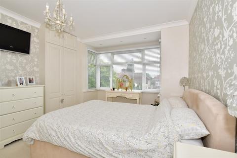 1 Brook Lane, Bexley, DA5 1DW