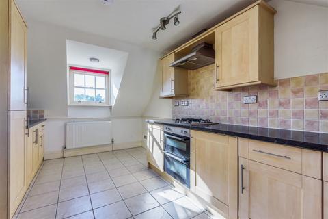2 bedroom penthouse for sale - The Clock House, North Street, Midhurst, GU29