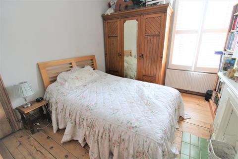 170 Station Road, Crayford, Dartford, DA1 3QQ