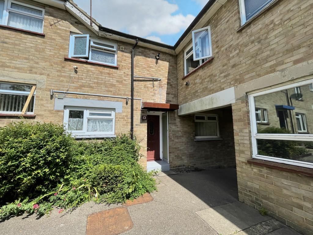 Dalham Place, Haverhill 4 bed end of terrace house £240,000