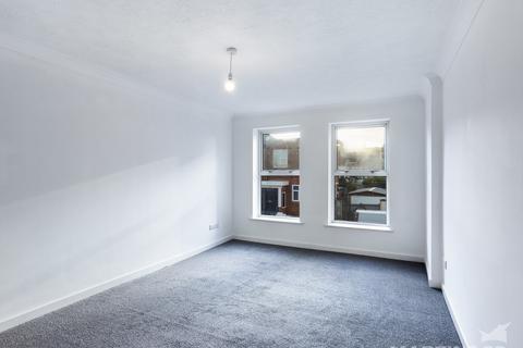 1 bedroom apartment to rent, Victoria Drive