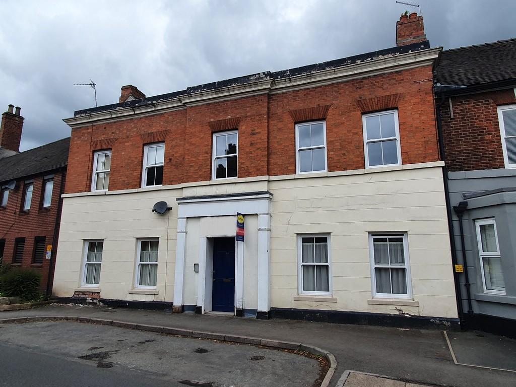 Shropshire Street, Market Drayton 2 bed apartment £530 pcm (£122 pw)