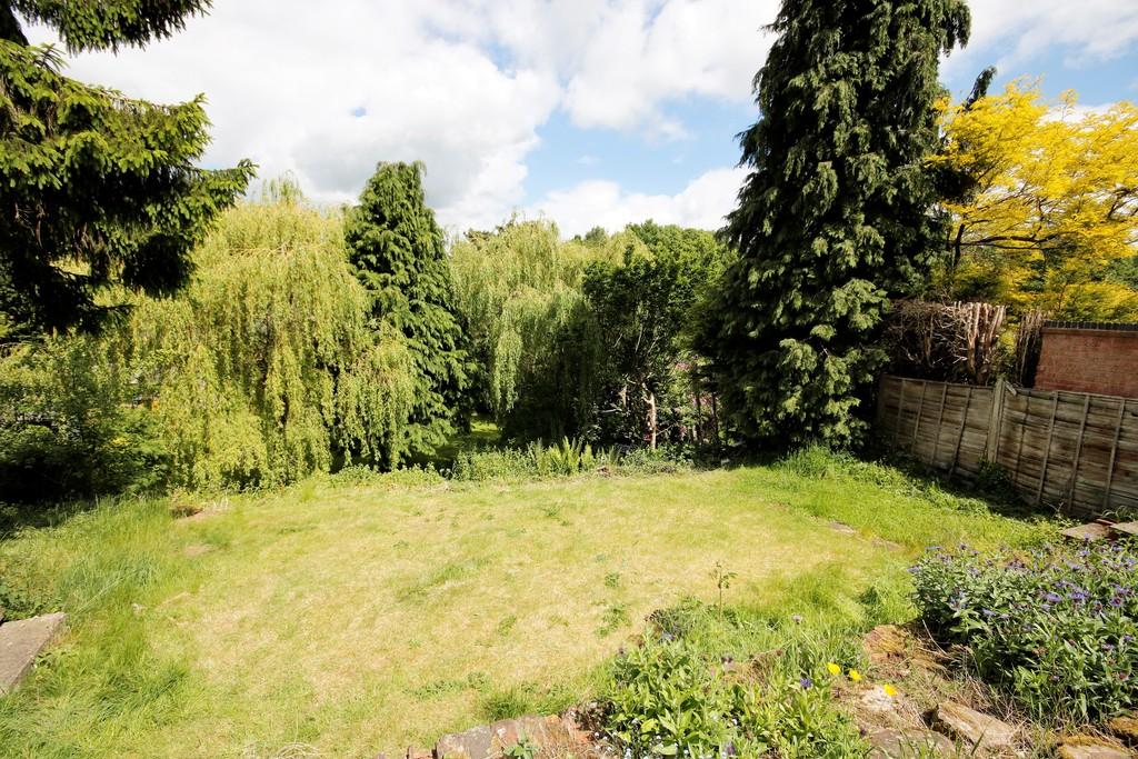 Repton Road, Hartshorne 2 bed detached house £250,000