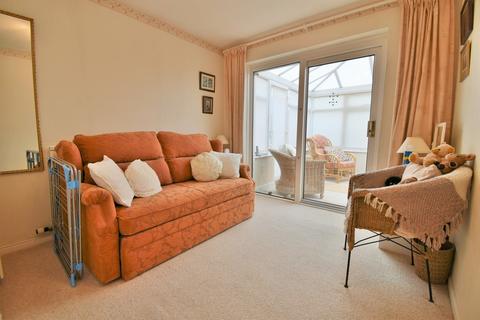 142 Ashtree Road, Barton Under Needwood, Burton-on-trent, DE13 8LL