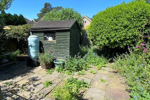 142 Ashtree Road, Barton Under Needwood, Burton-on-trent, DE13 8LL