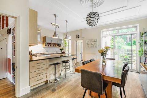 31 Clyde Road, London, N22 7AD
