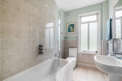 31 Clyde Road, London, N22 7AD