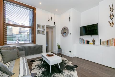 10b Acton Lane, London, NW10 8TS
