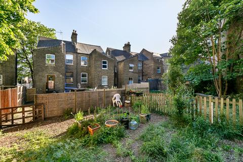 10b Acton Lane, London, NW10 8TS