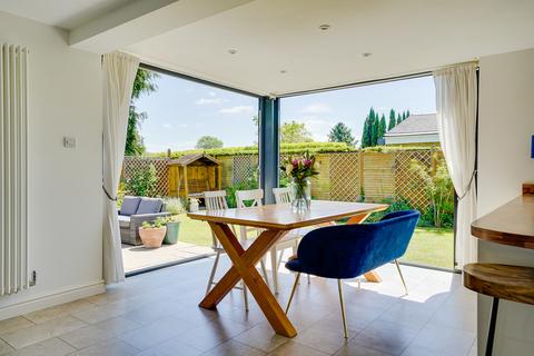 11 Bendyshe Way, Barrington, Cambridge, CB22 7RS