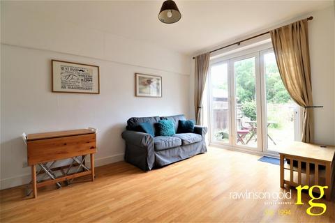 2 bedroom ground floor flat to rent, Grafton Road, Harrow