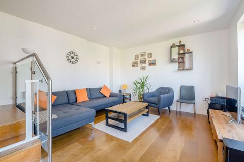 3 bedroom apartment to rent, 57 Webber Street, London, SE1