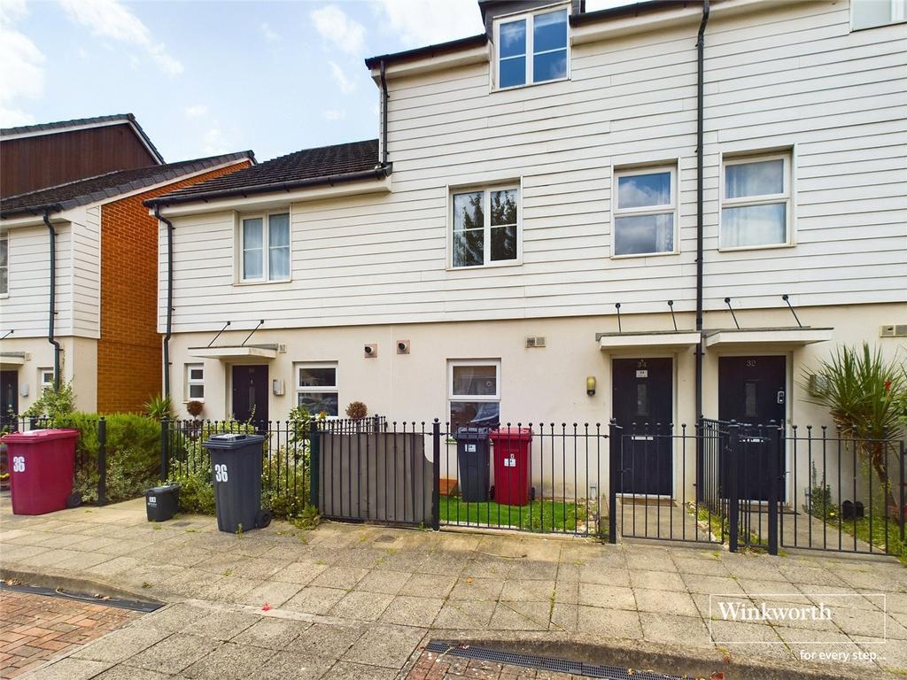 St. Agnes Way, Reading, Berkshire, RG2 4 bed townhouse to rent £2,200 pcm (£508 pw)