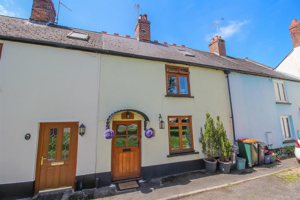 Goldcroft Common, Caerleon, Newport 2 bed cottage for sale £265,000