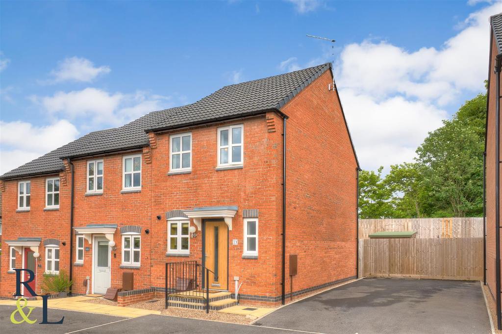 Summer Drive, West Bridgford, Nottingham 2 bed end of terrace house £