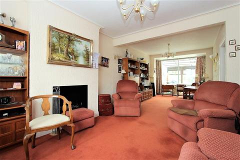 95 Ainslie Wood Road, London, E4 9BX