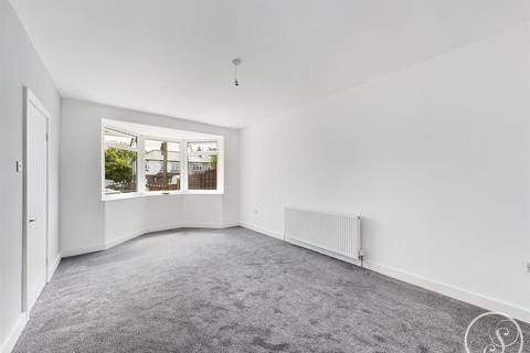 12 Broadway, Leeds, LS15 0LX