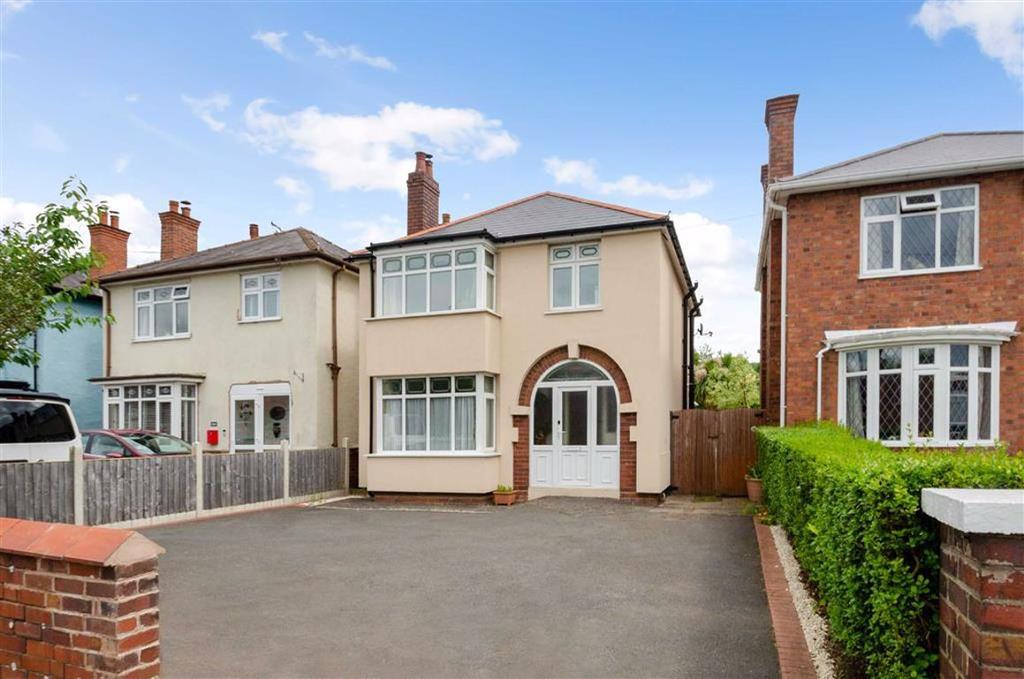 Franche Road, Kidderminster, DY11 3 bed detached house £350,000
