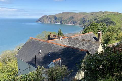 North Walk House North Walk, Lynton, EX35 6HJ