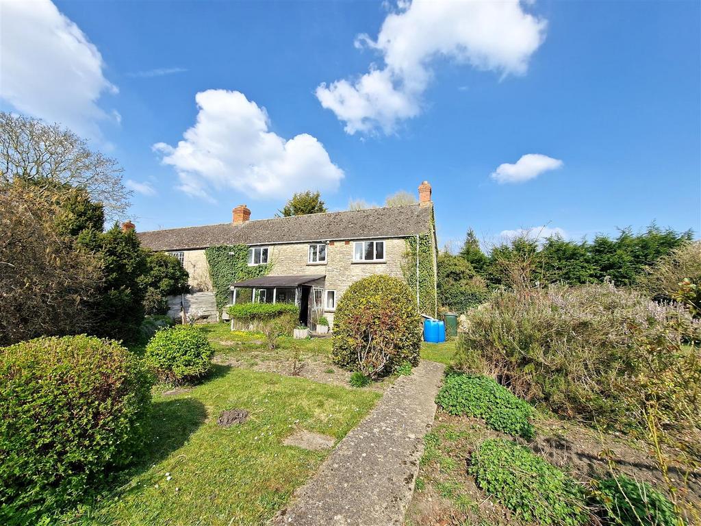 South View, Old Arncott Road, Bicester, Oxfordshire 3 bed property with