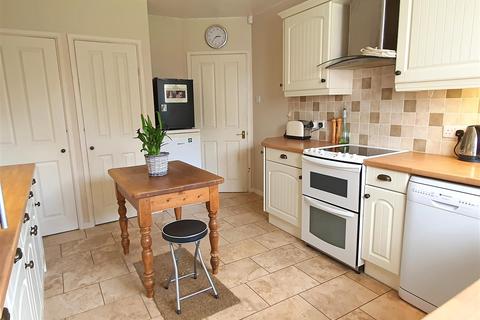 17 Ashdene Road, Bicester, OX26 2BH