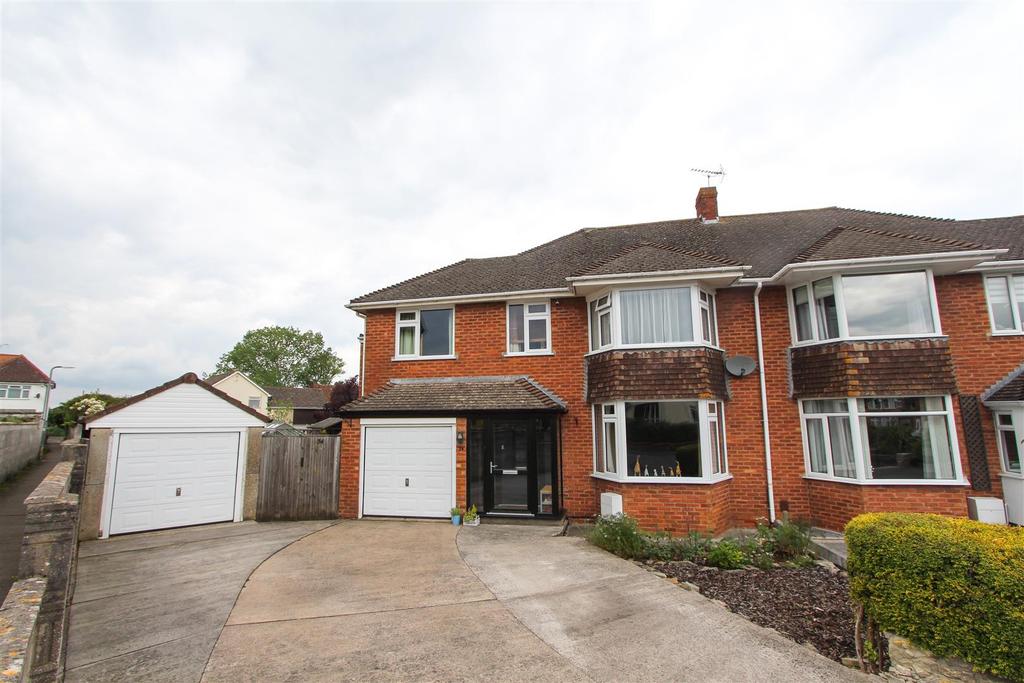 Orwell Drive, Keynsham, Bristol 5 bed house £600,000