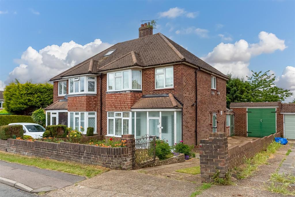Ferriers Way, Epsom 3 bed semidetached house for sale £550,000