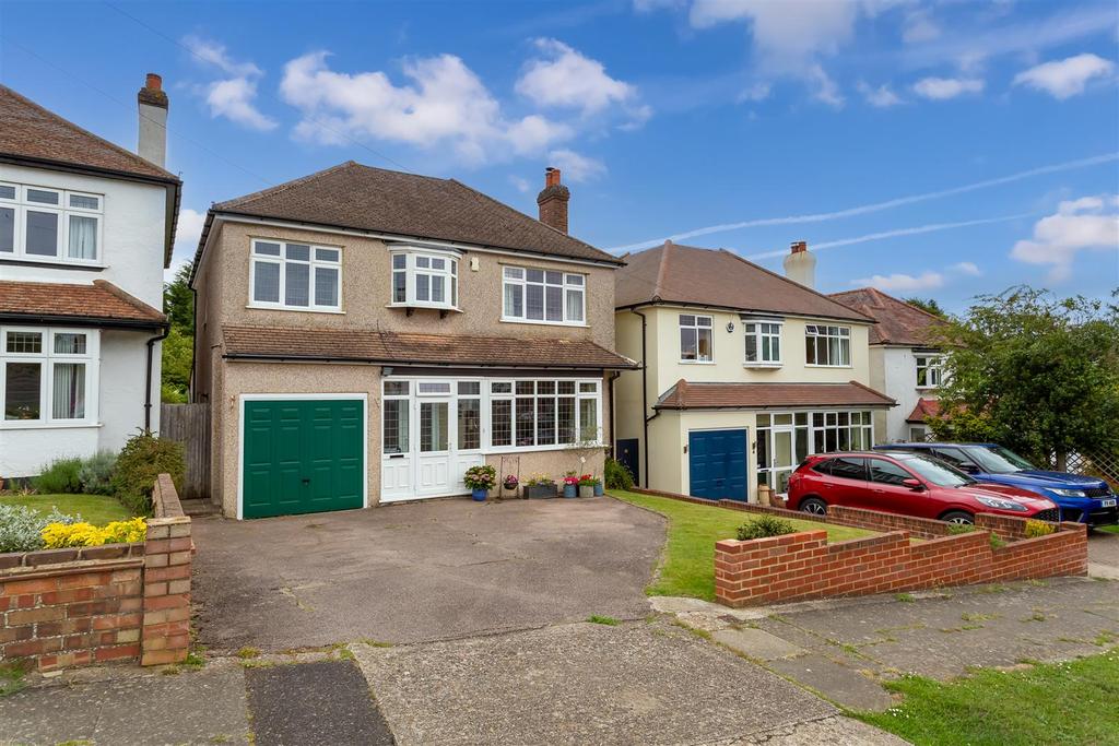 Upper Pines, Banstead 5 bed detached house £875,000