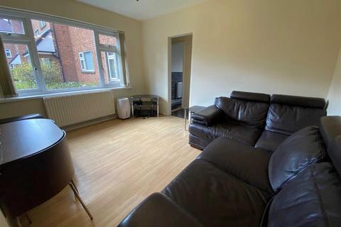 1 bedroom flat to rent, Ashton Court, 60 Moss Lane, Sale