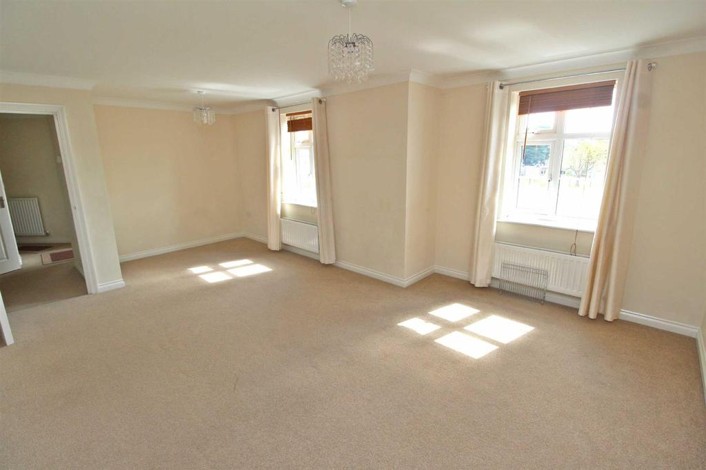 Colossus Way, Bletchley Park, Milton Keynes 2 bed apartment £875 pcm