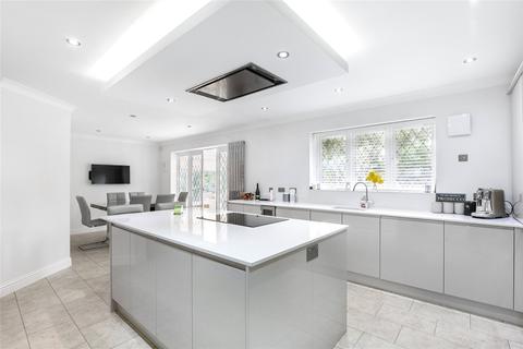 18 Poets Gate, Cheshunt, Waltham Cross, EN7 6SB