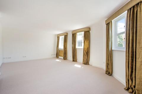 2 bedroom flat for sale, Elverton Street, London, SW1P