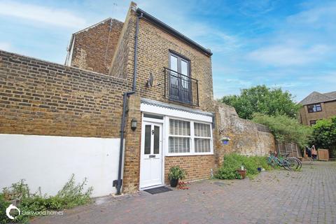 1 bedroom terraced house for sale, Reeves Yard, Margate