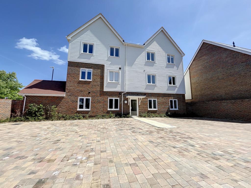 2 Bedroom First Floor Flat