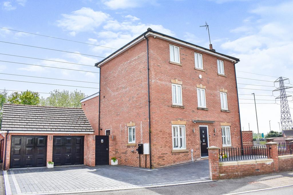 St Mary Close, Pencoed, Bridgend County. CF35 5LL 6 bed detached house