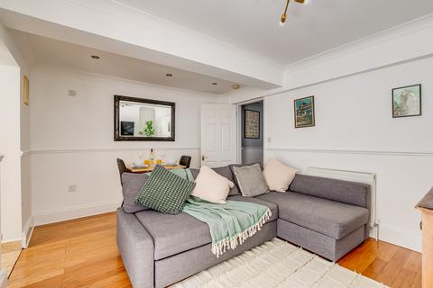 1 bedroom flat to rent, Fairfield Road, E3